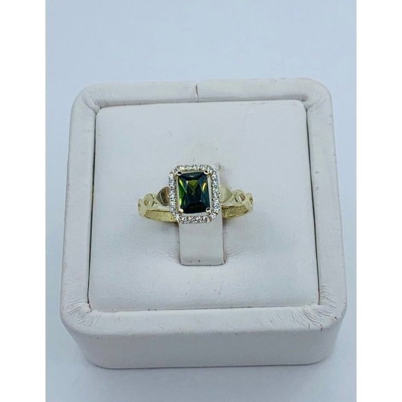 10k solid gold ring green birthstone peridot August